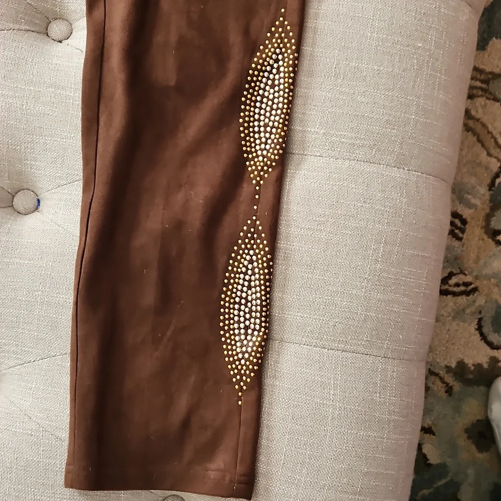Tesoro Moda Brown Workout Yoga Atheleisure Boho Chic Faux Suede Embellished Sz S